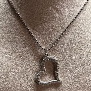 Elegant Silver Heart Pendant Necklace